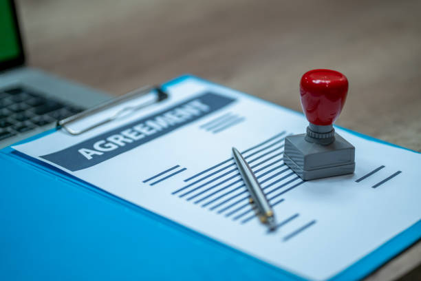 What Your Liability Lawyer’s Contract Contains