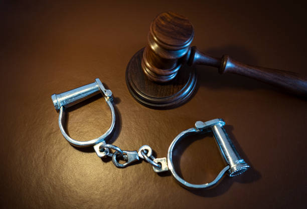 Checking Court Records Before You Hire a Liability Lawyer