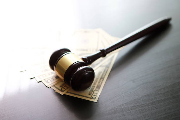 What Happens to Your Lawyer’s Fee If You Lose a Liability Case?