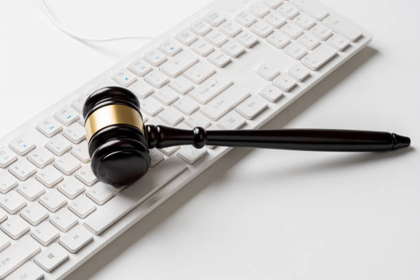How to Keep Your Liability Lawyer Communicating and Your Case Moving